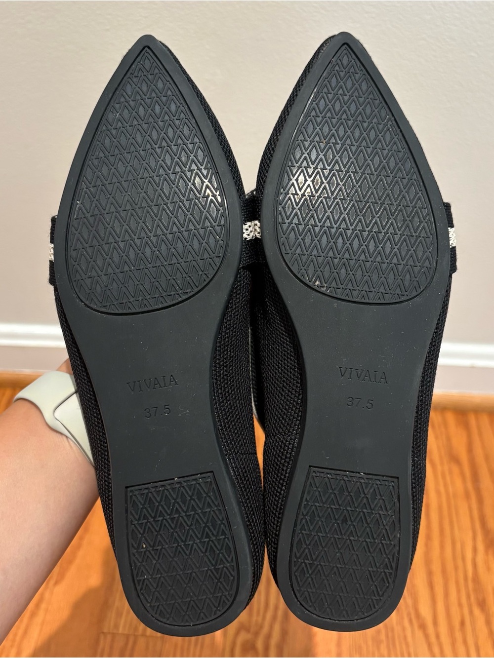 Vivaia Pointed-Toe Bow Loafers (Michelle 2.0) Size 37.5‎ - Picture 10 of 12